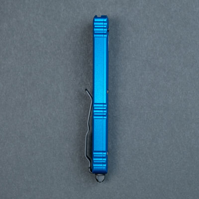 Microtech UTX-70 D/E Black F/S Blue