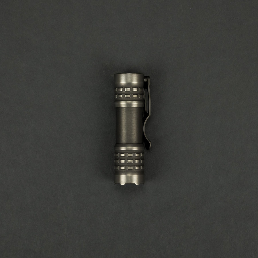 Flashlight - CWF & Ti2 Design Pele Flashlight - Pocket Worn DLC (Custom)