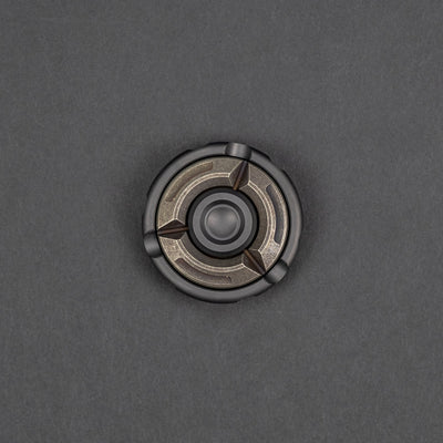 Pre-Owned: Mackie Shield Spinner - Zirconium & Cupronickel