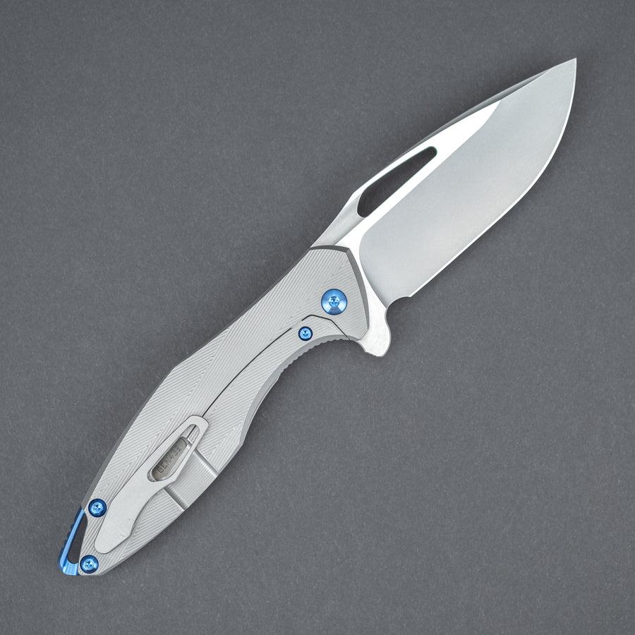 Knife - Koenig Arius - Patterned Titanium W/ Stonewashed Blade